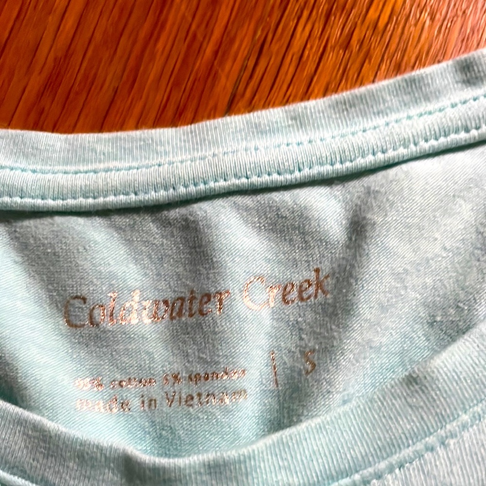 T-shirt - Picture 2 of 3